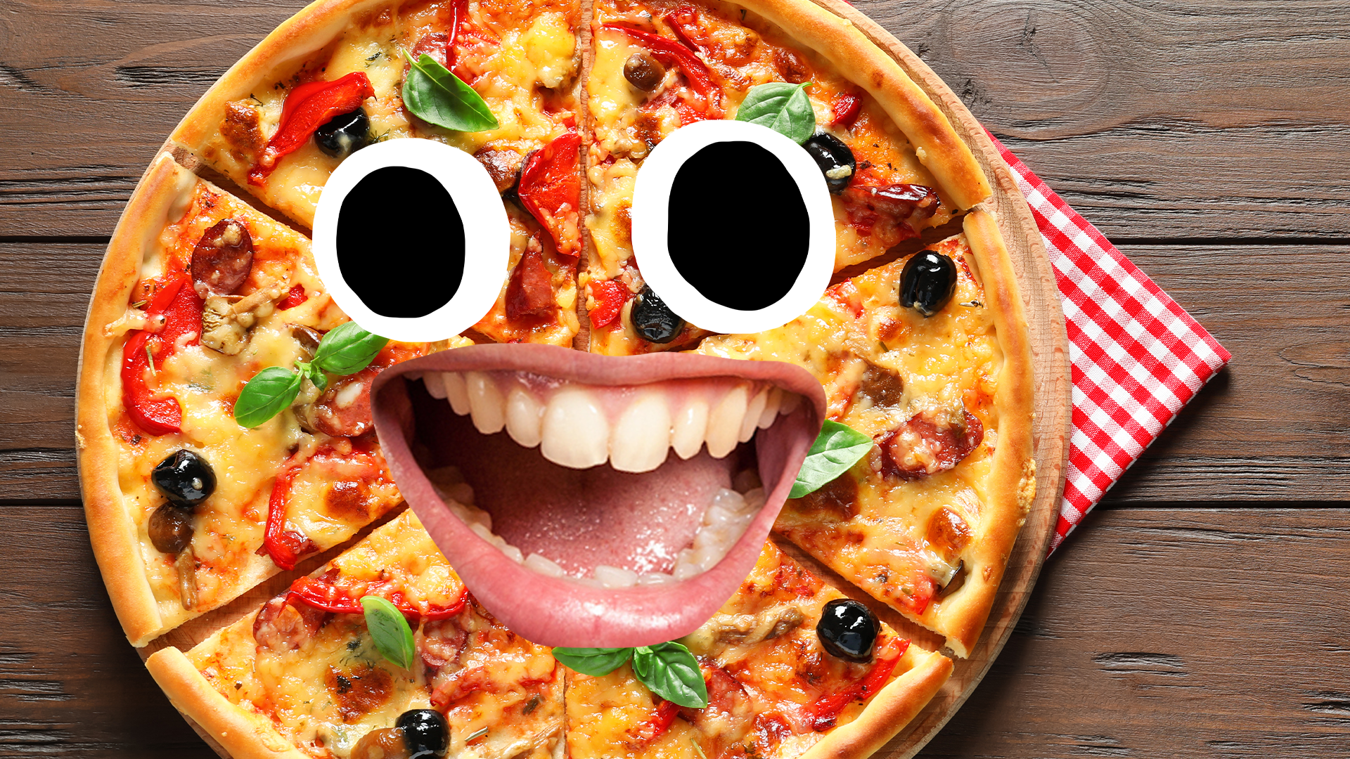 Grinning pizza