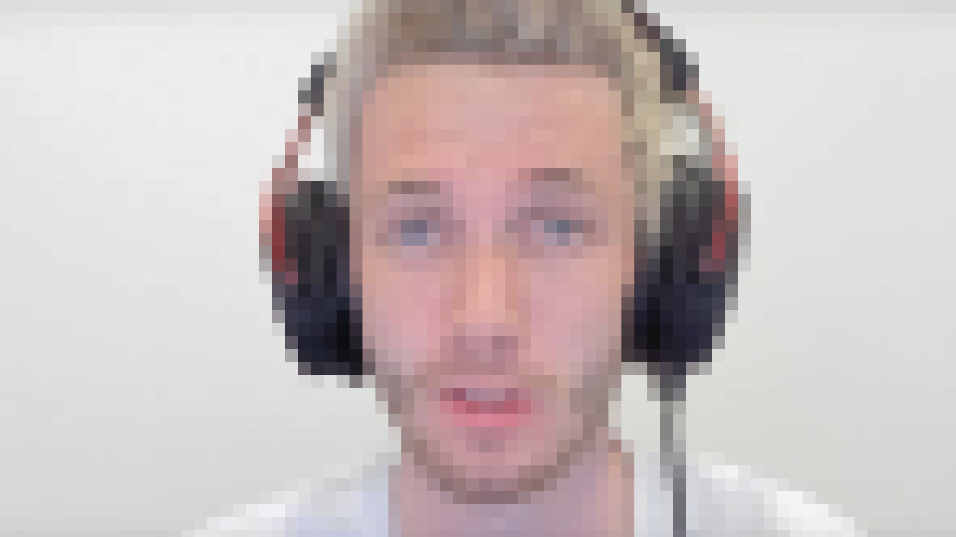 A pixelated image of a YouTube gamer