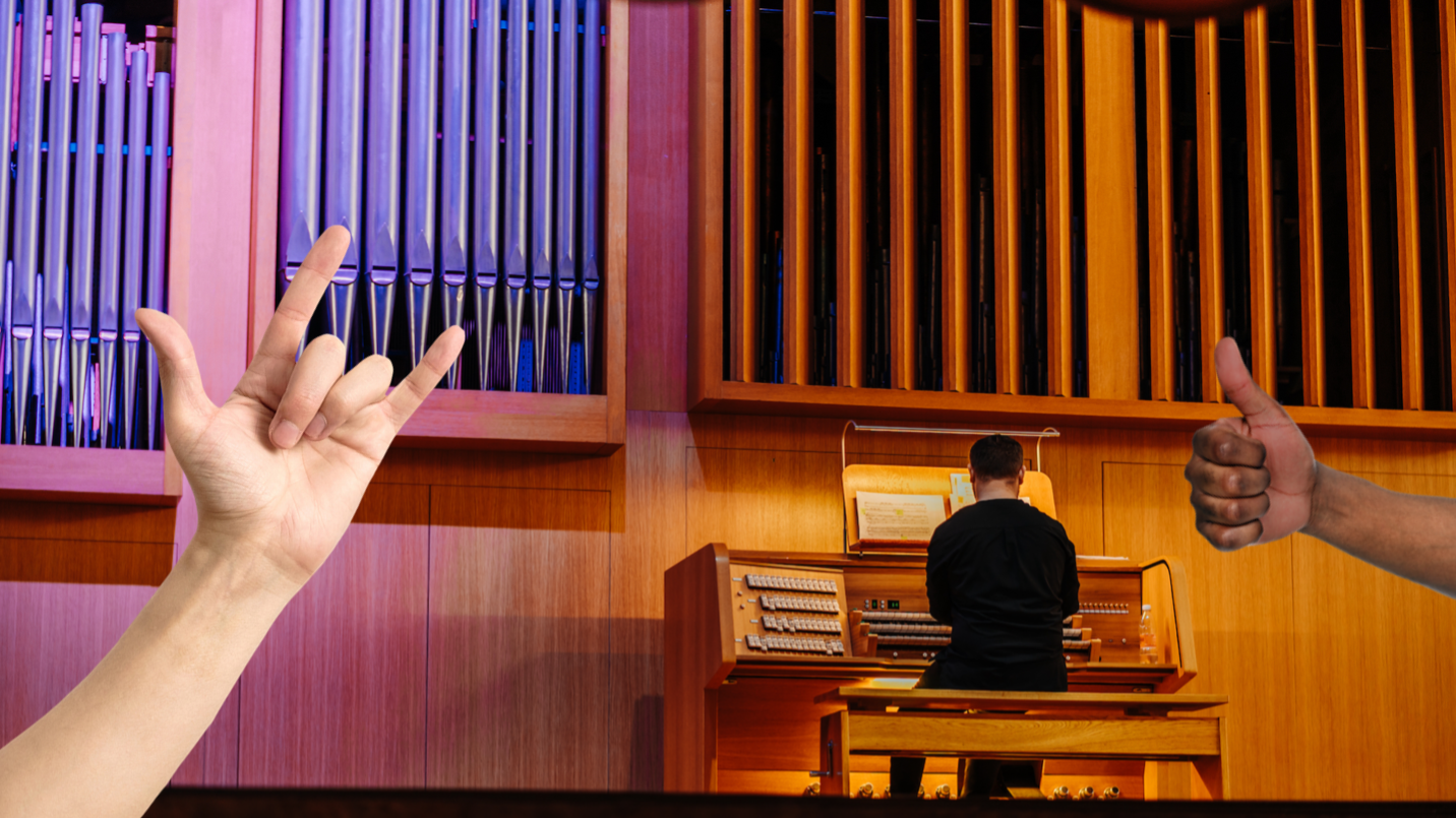 An organist 