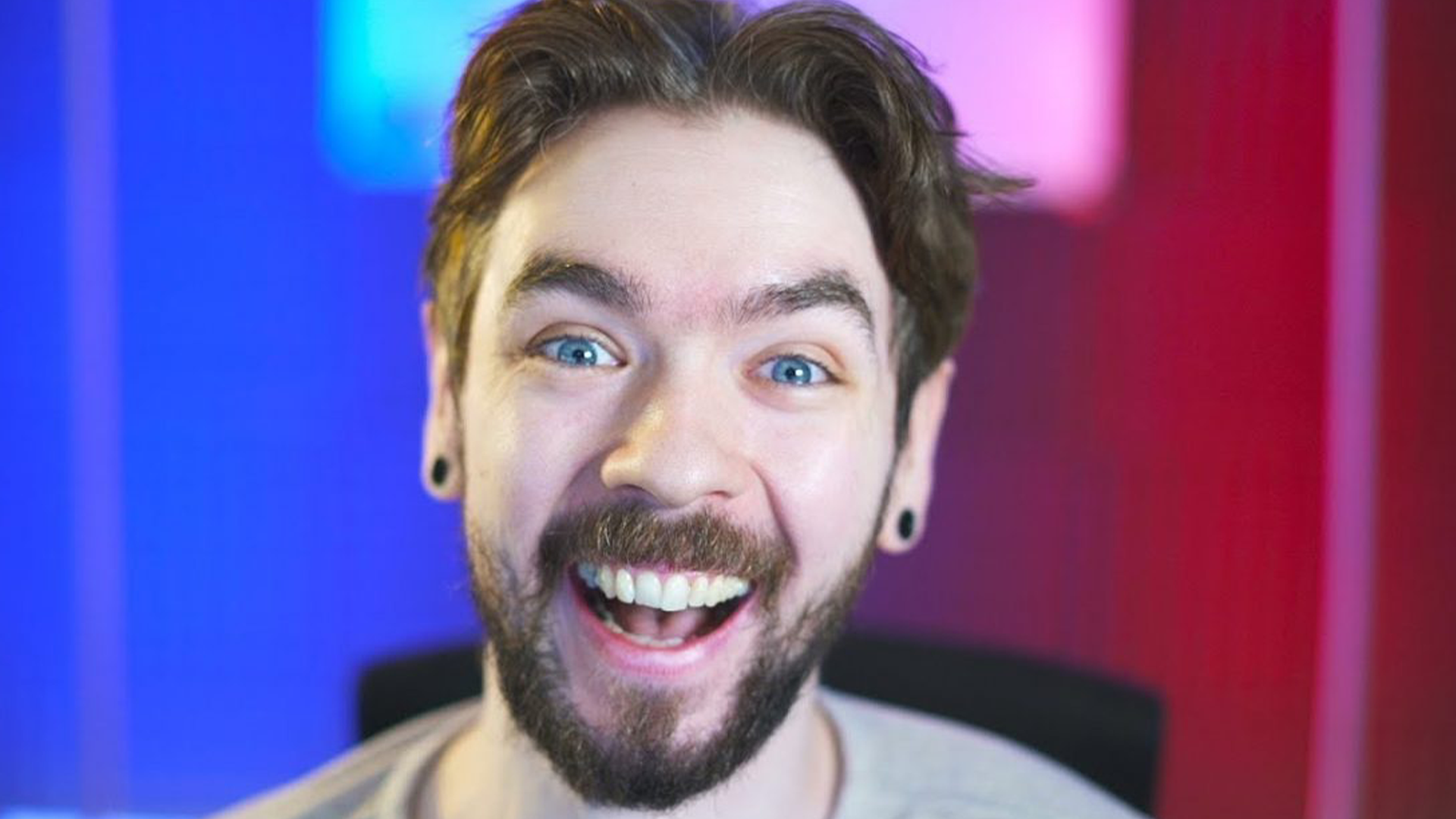 Jacksepticeye screenshot

Jacksepticeye | YouTube