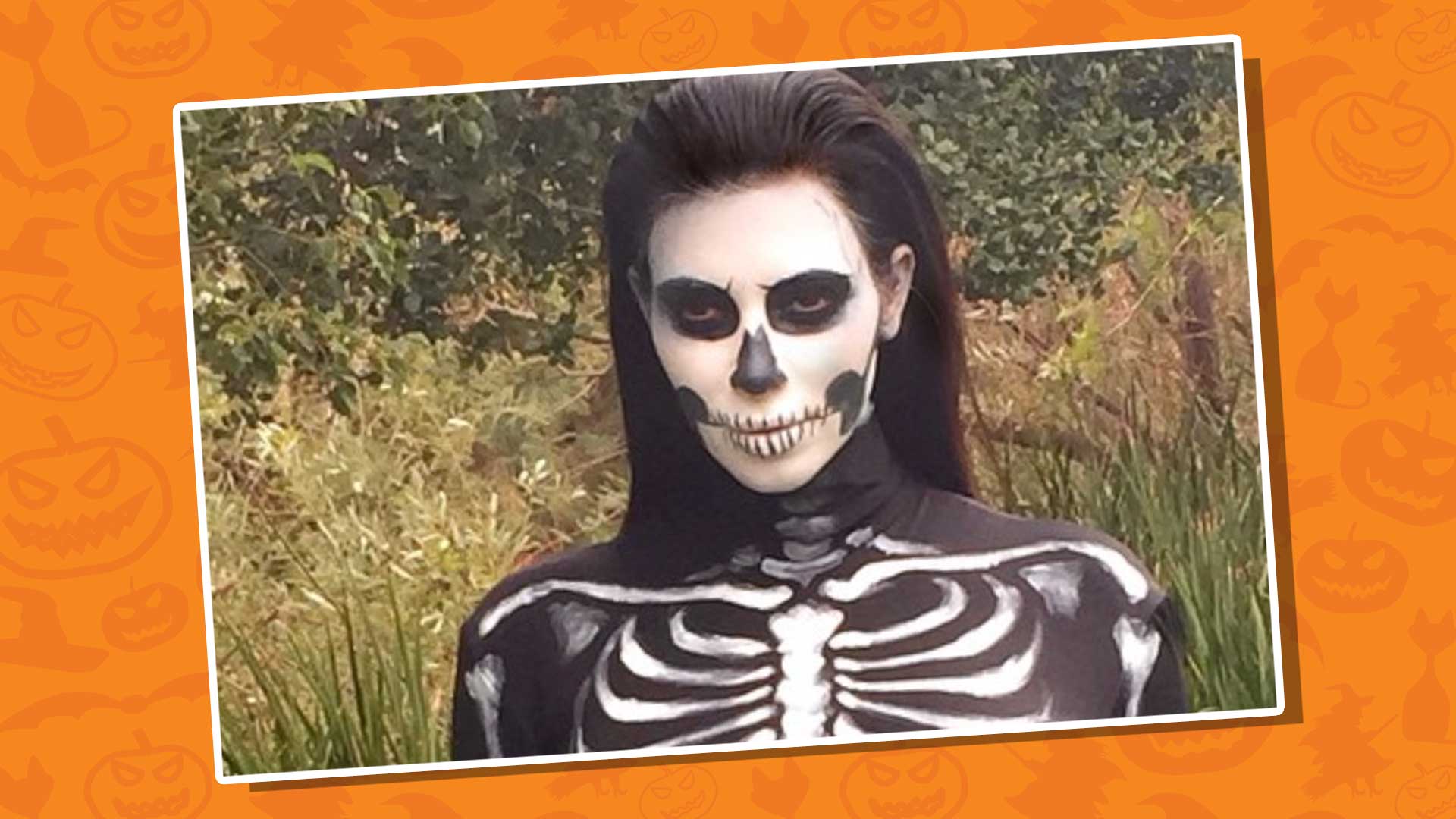 Kim Kardashian dressed as a skeleton