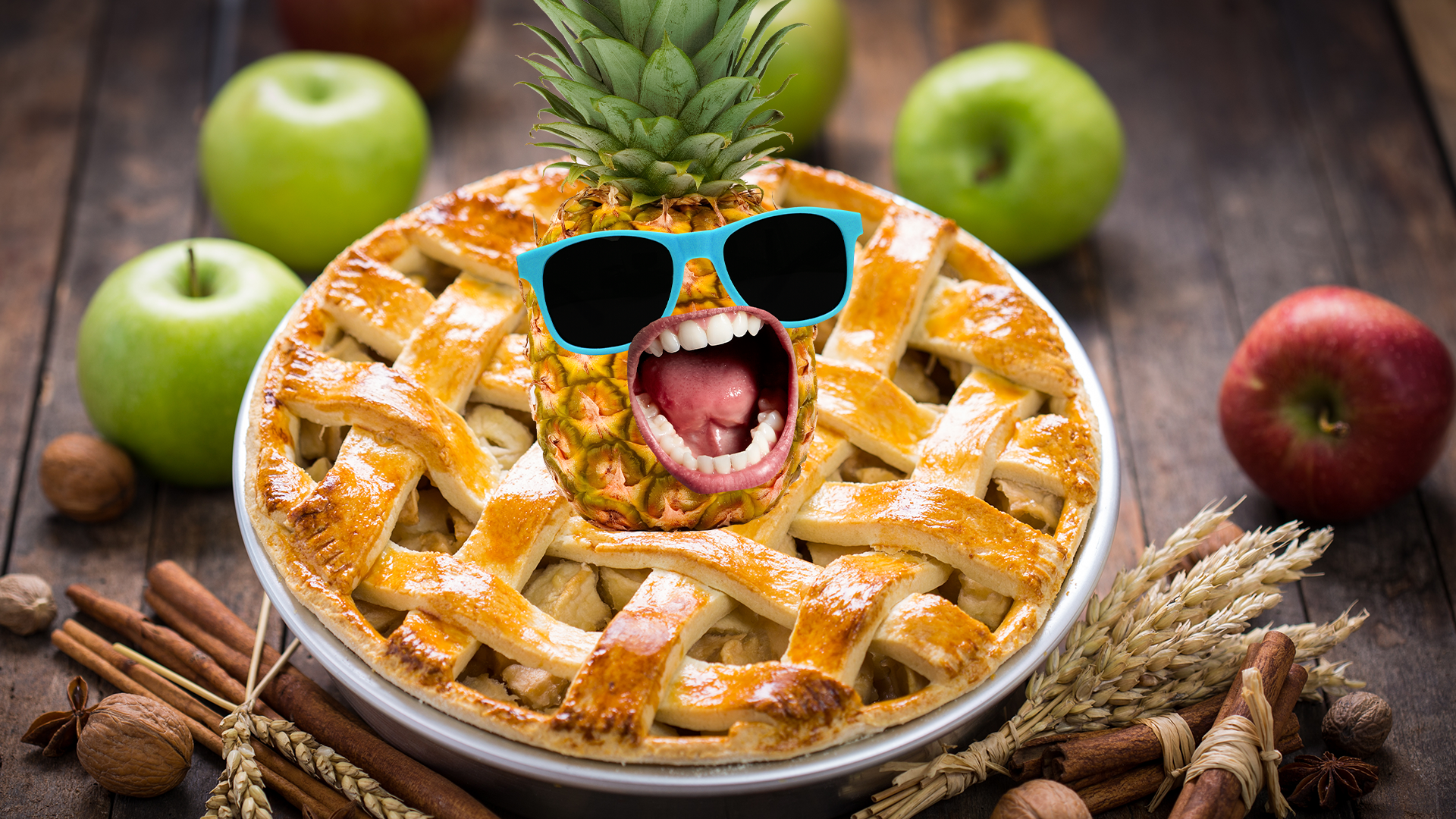 Apple pie with pineapple
