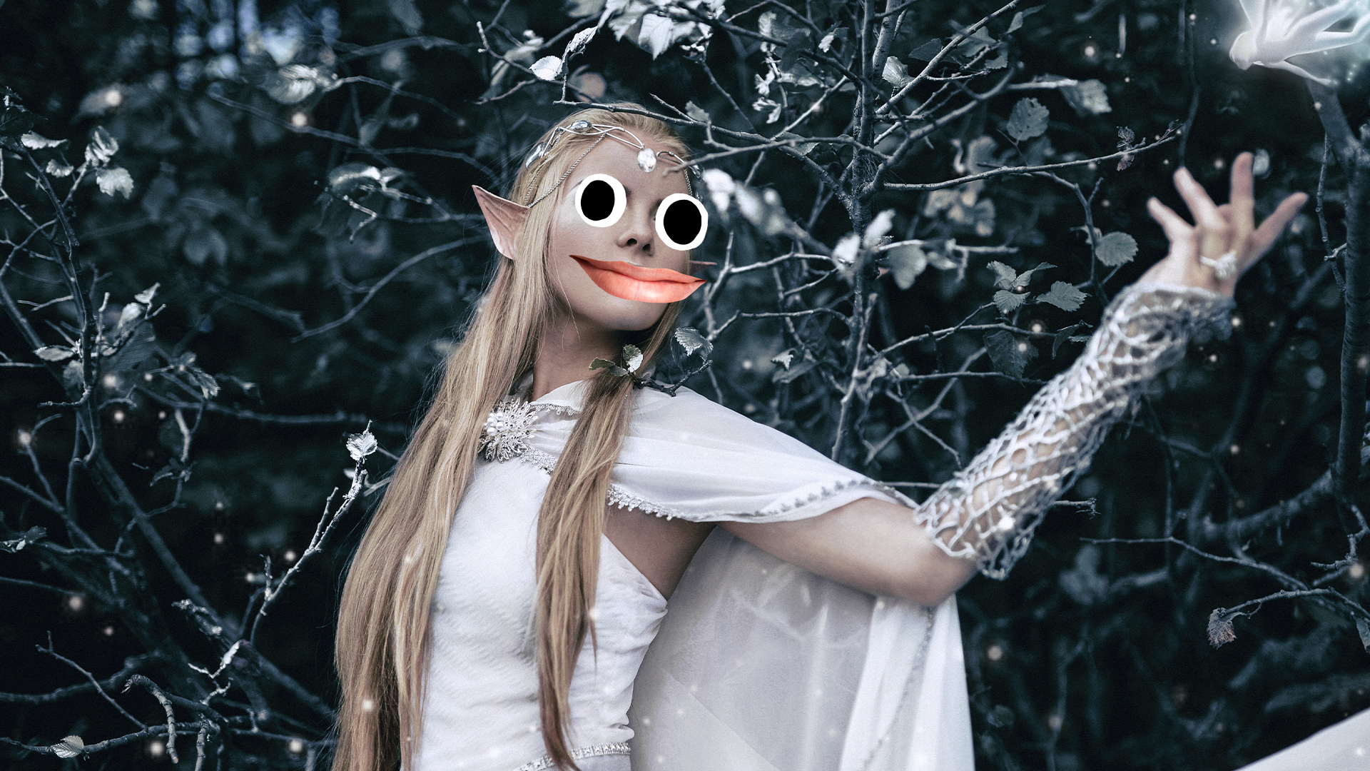An elf lady