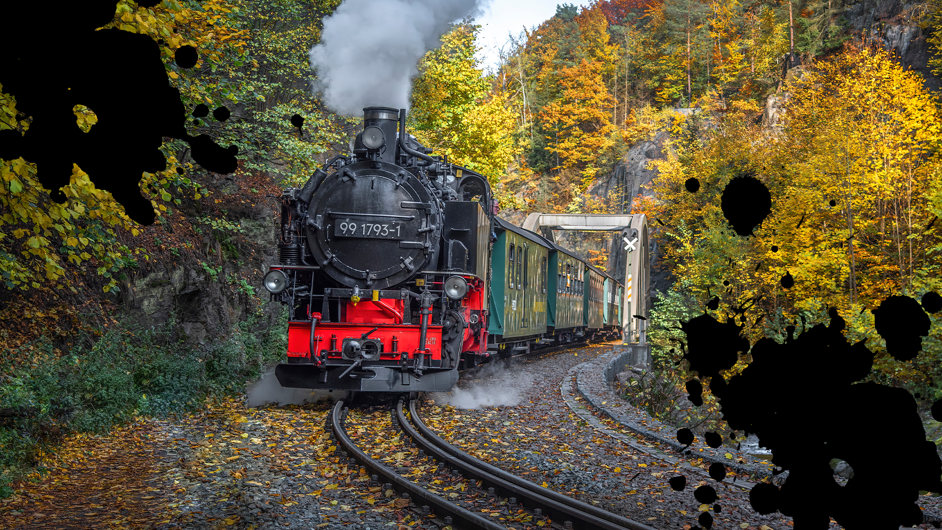 A steam train and splats
