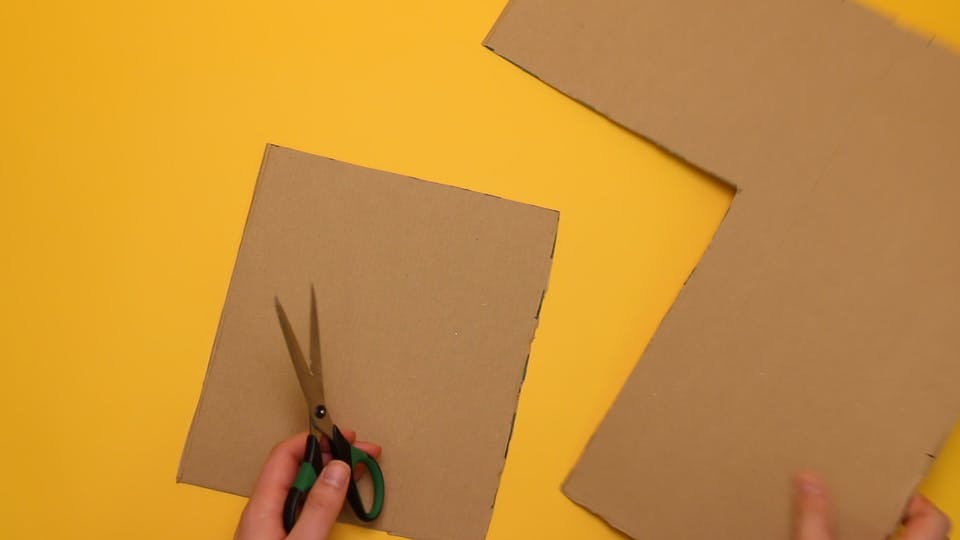 Make a rectangle on the cardboard 