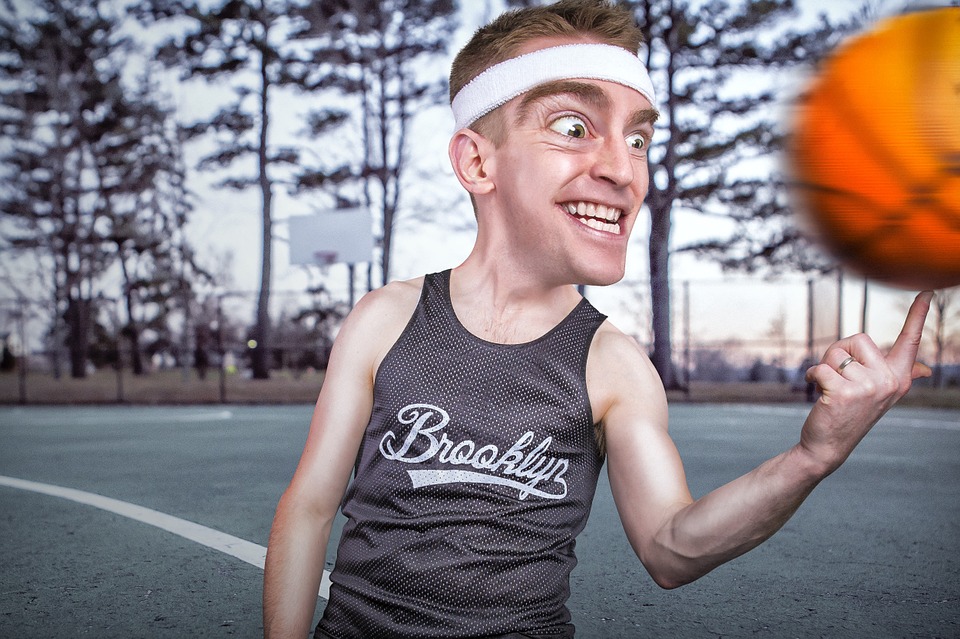 A man dressed to play basketball