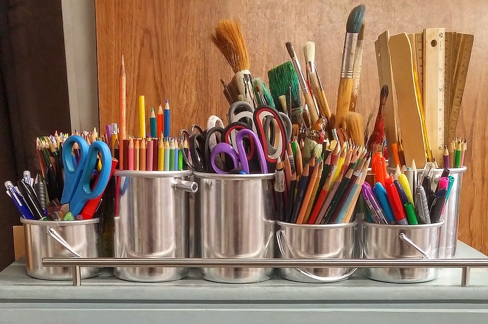 A selection of artist's supplies 