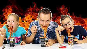 Sis Vs Bro vs Dad – the spicy noodle challenge