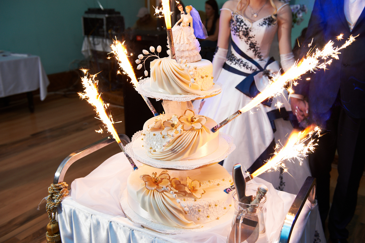 Wedding cake with sparklers 