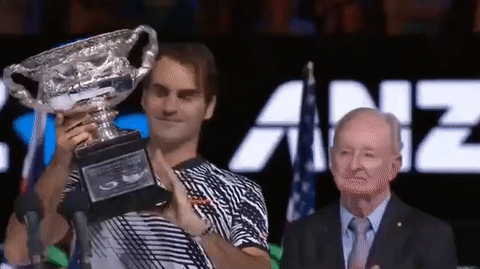 Roger Federer wins another trophy