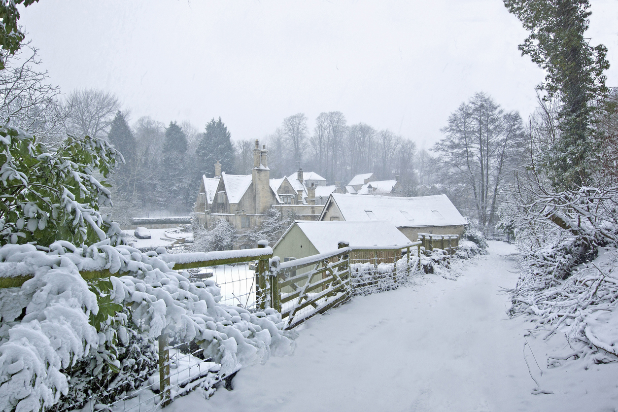 A picture of a snowy Painswick in Gloucestershire