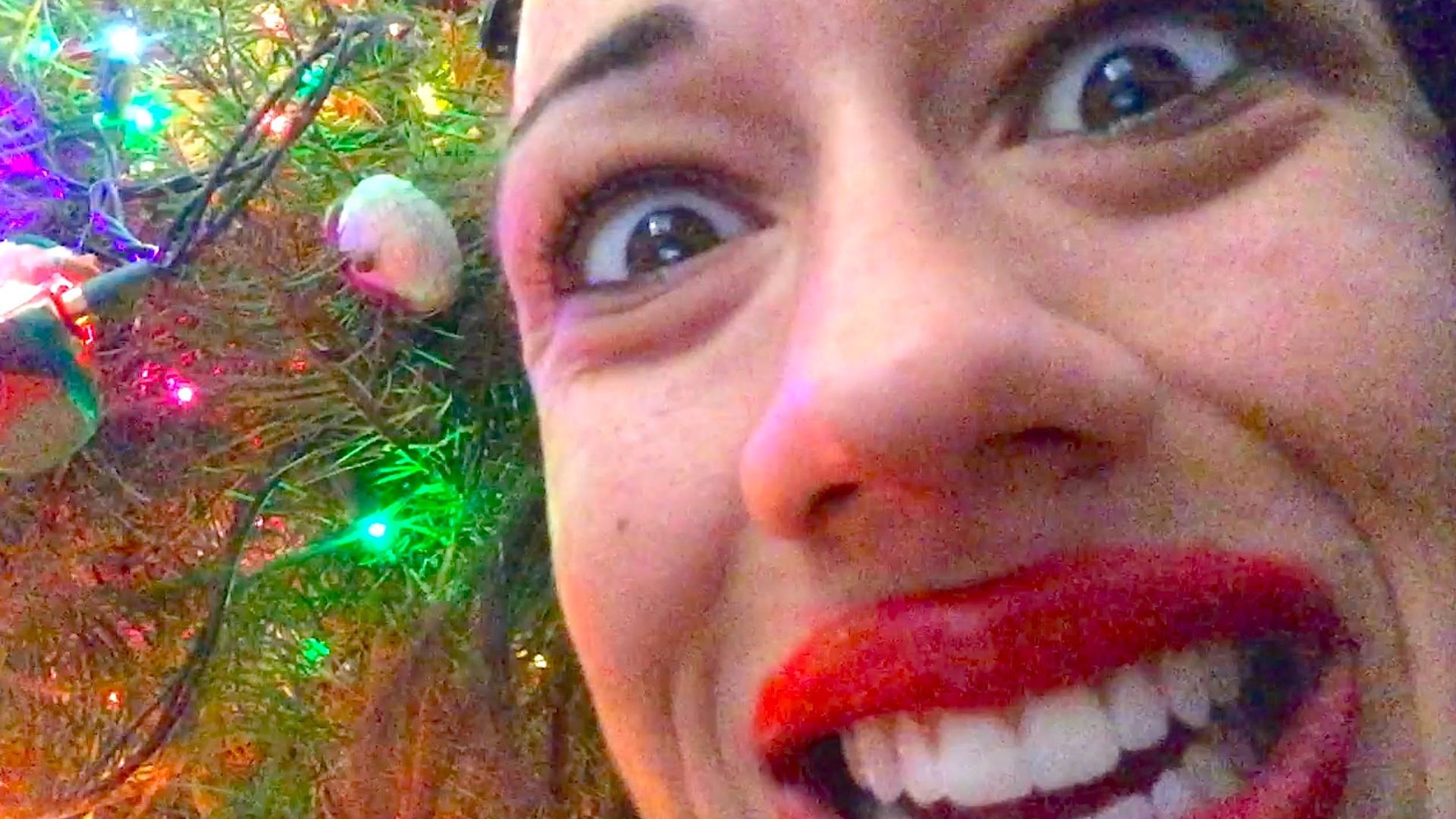 Miranda Sings released a Christmas EP