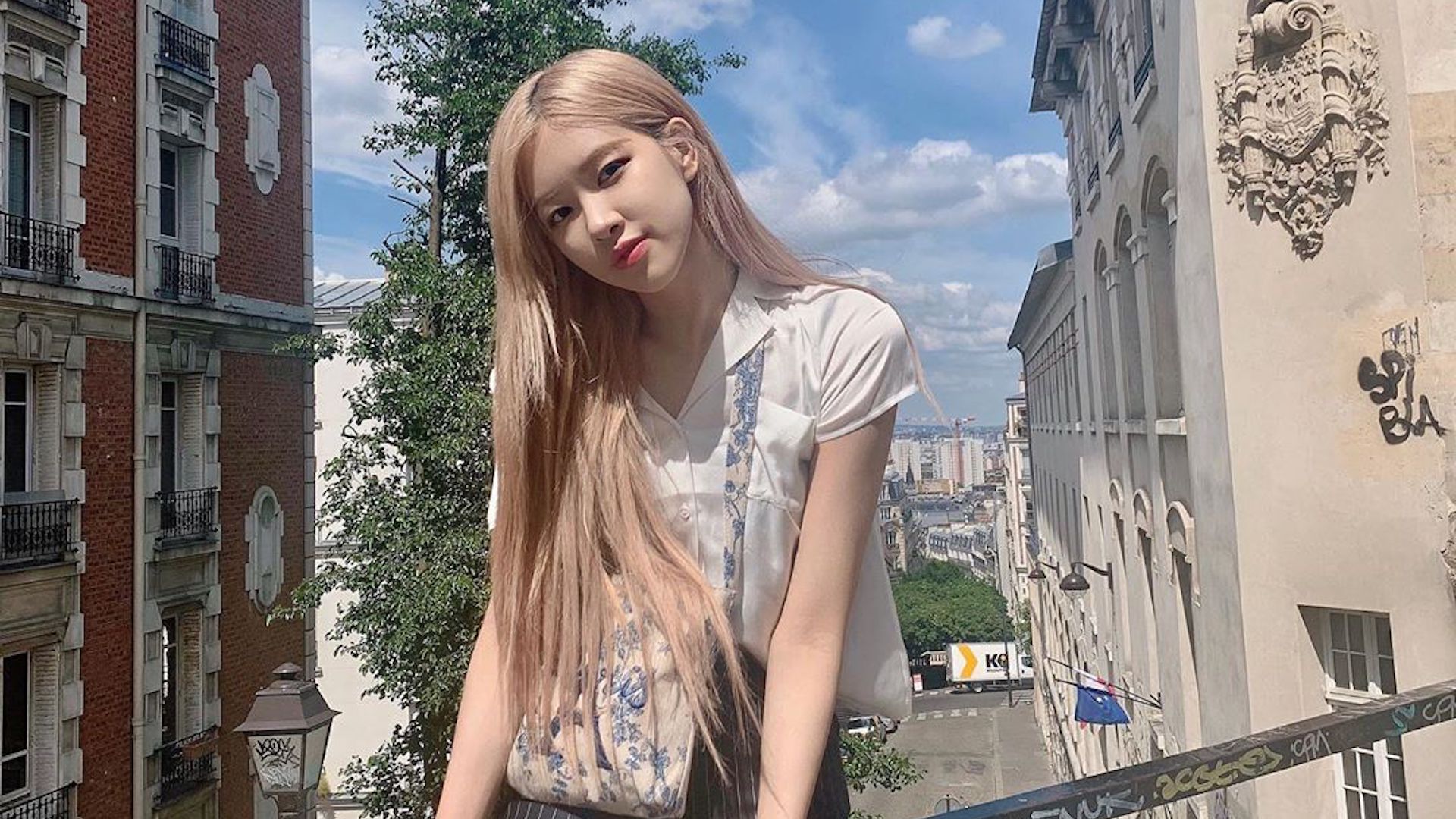 Rosé FROM bLANKPINK