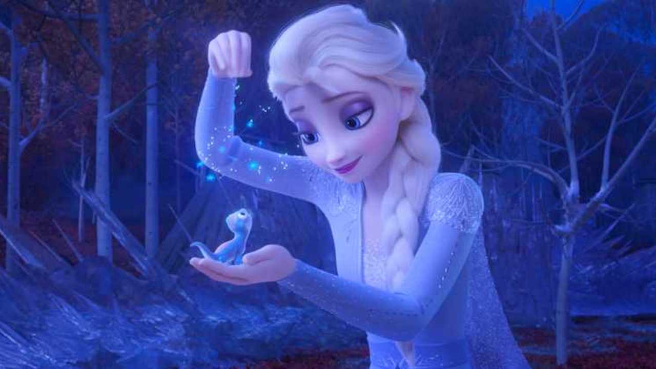 Elsa and Bruni in Frozen 2