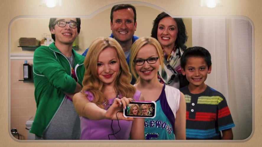 A scene from Liv and Maddie