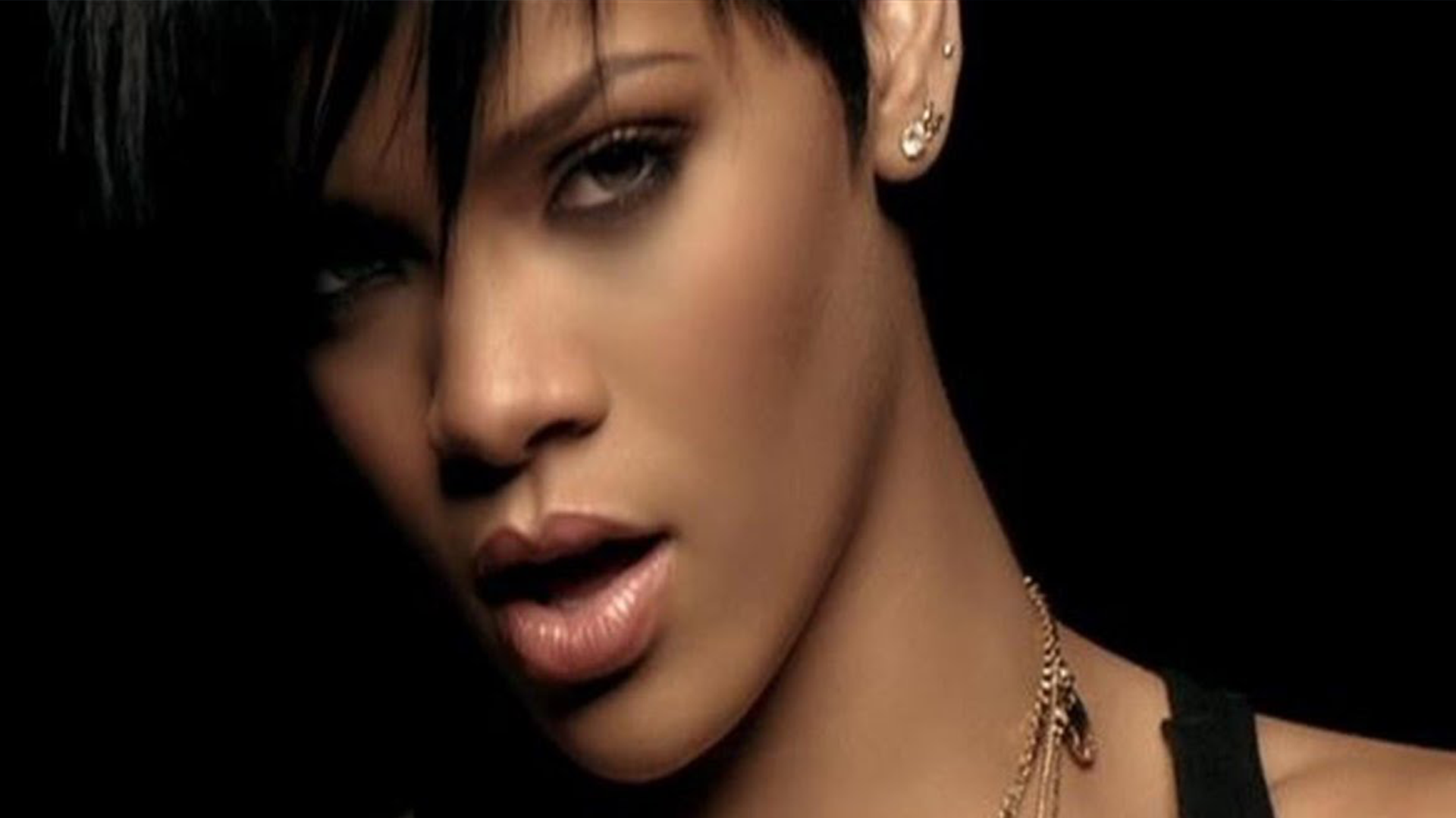 Rihanna Music Video Screenshot